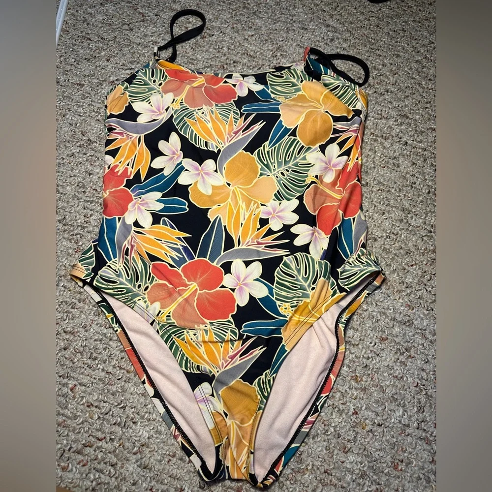 Hurley Tropical Floral Swimsuit -L